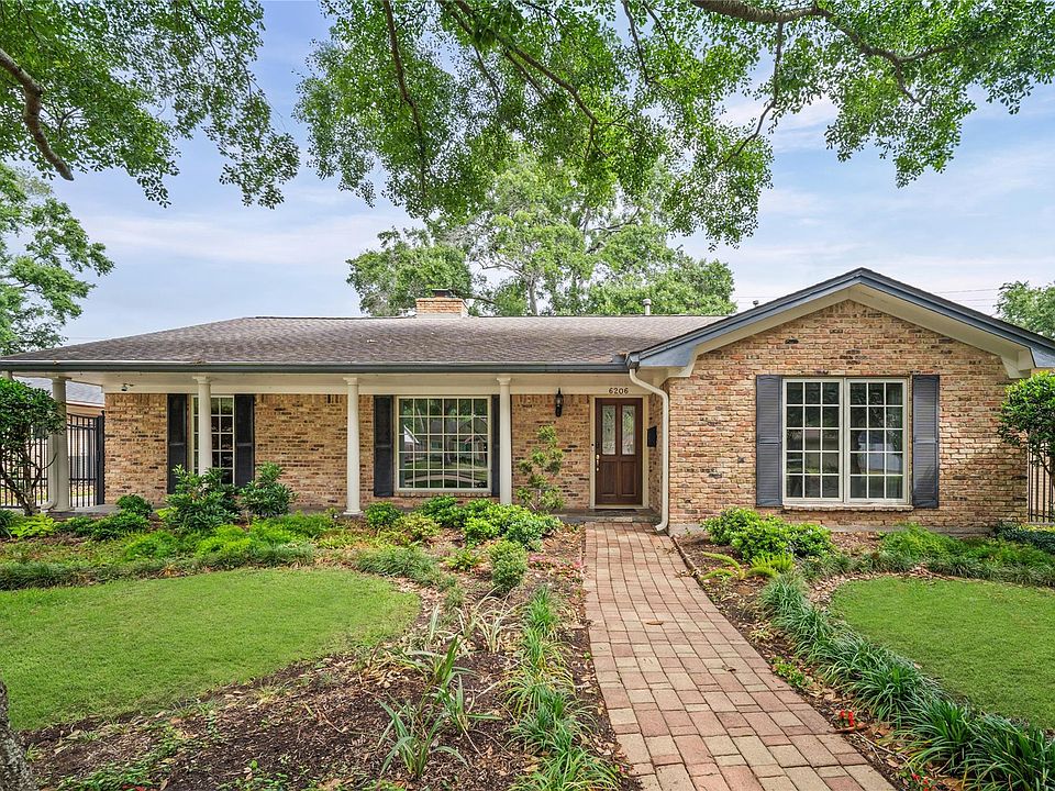 1st image of 6206 Rutherglenn Dr