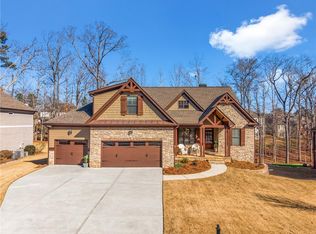 585 Hanover Dr, Villa Rica, GA 30180