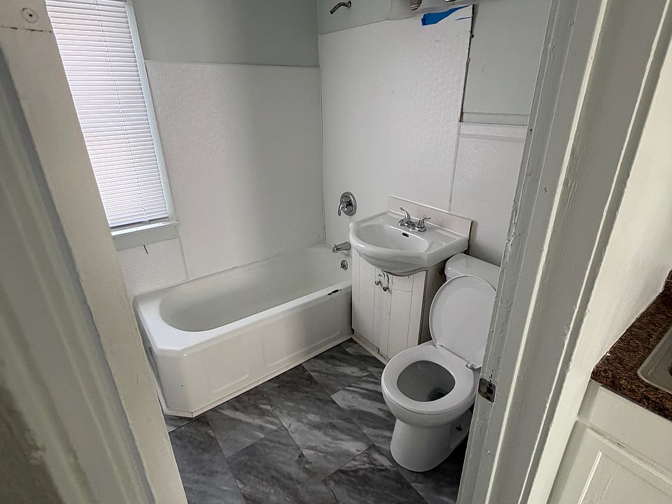 1st image of 2601-2603 N Holton St #2603A