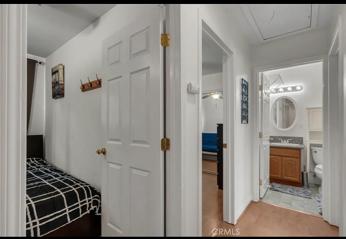 3 bed, 1130 sqft, $1,000 — Photo 4
