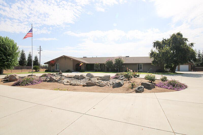 7064 S Frankwood Avenue, Reedley, CA 93654 Zillow
