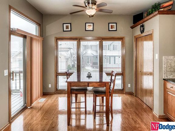 5th image of 2512 Tulip Ln
