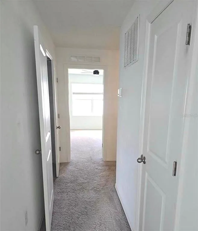 3 bed, 2.5 bath, 1480 sqft, $1,800 — Photo 4