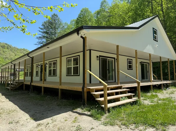 164 S Highway 66, Big Creek, KY 40914