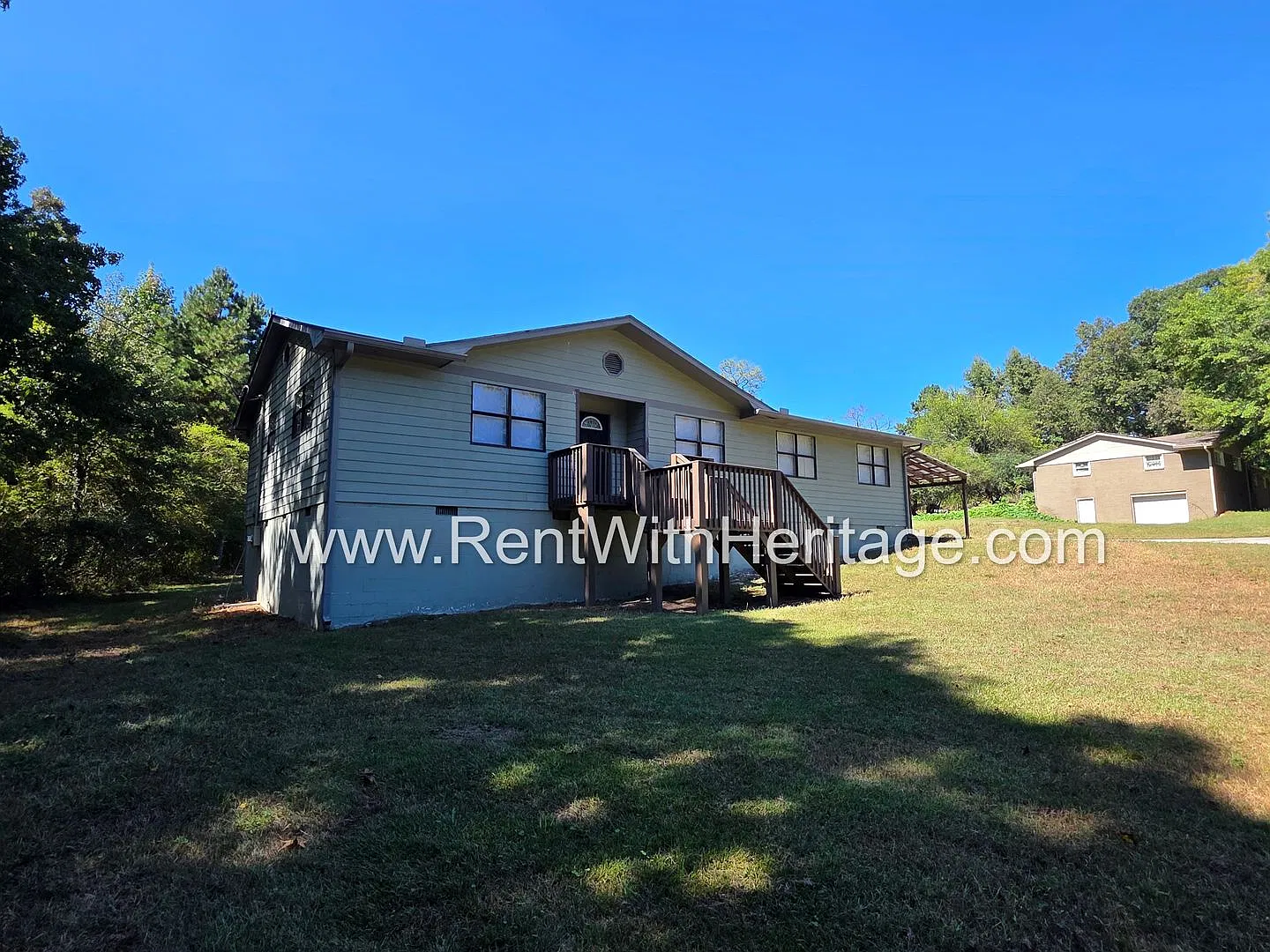 Wow!!....Amazing Ranch Style Home 3bd/2ba/ Country Style Living But So Close To City Of Douglasville — Photo 4
