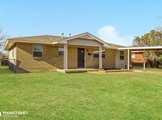 717 N Bristow Ave, Moore, OK 73160