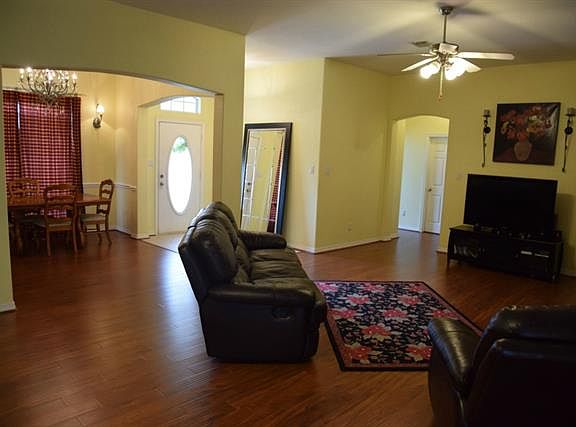 5th image of 10308 Halter Dr