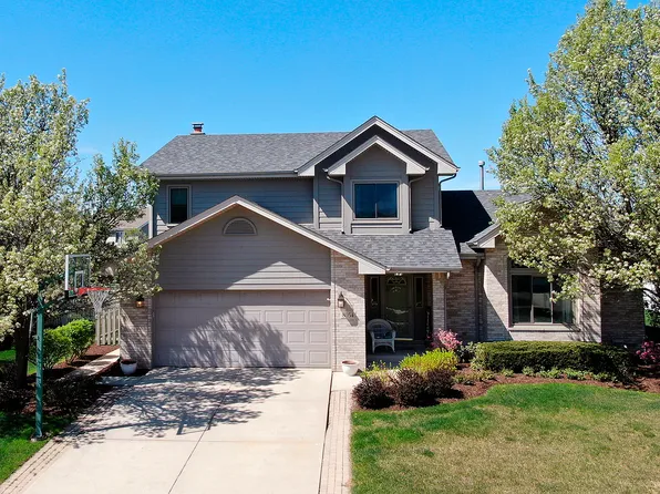 8054 Stonegate Dr, Tinley Park, IL 60487