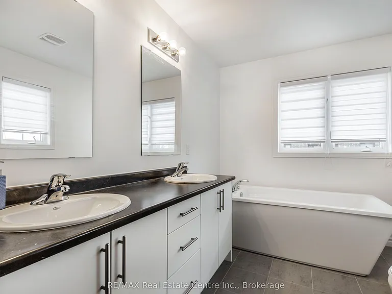 1 Mill St W #1 — Photo 21