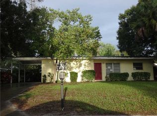 2124 1st Pl SW, Vero Beach, FL 32962