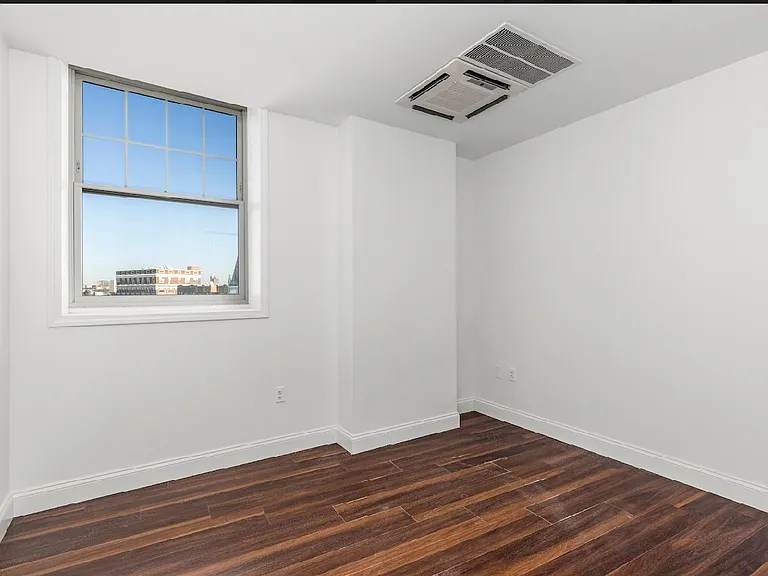 3100 Bergenline Ave #304 — Photo 8
