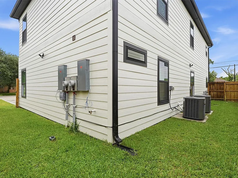 3107 Grassmere St #B — Photo 23