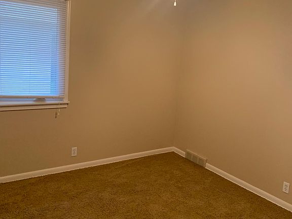 5th image of 3480 S 82nd St APT 3