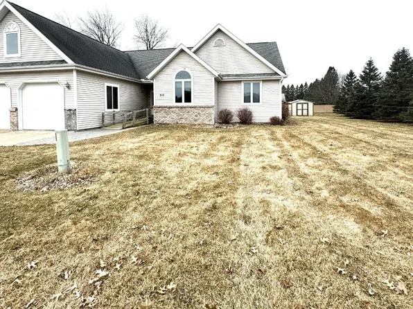 310 Mayfair St, Antigo, WI 54409