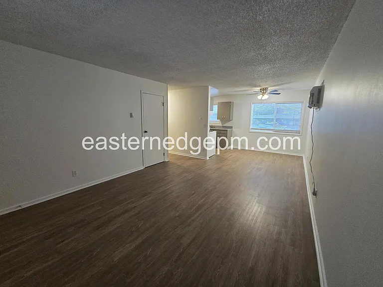 321 NW 8th Ave #315 — Photo 29