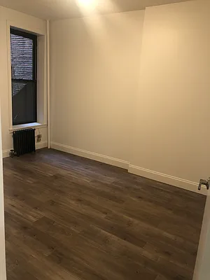 Rented by Voro, LLC | media 9