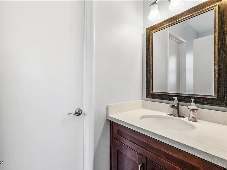 2701 Jolley Dr — Photo 24