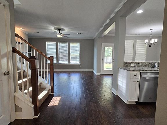 5th image of 808 Williford Run Dr