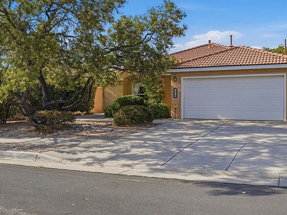 2nd image of 7205 Quail Springs Pl NE