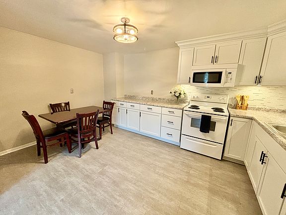 4th image of 1121 Petra Pl APT 4