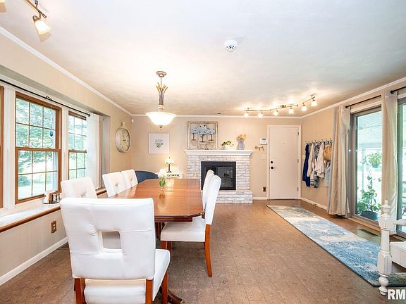 5th image of 2814 N Lehman Rd