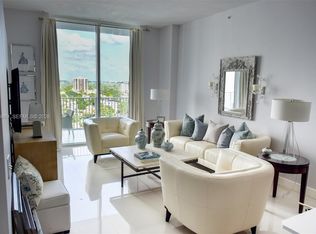 3180 SW 22nd St #PENTHOUSE 203, Miami, FL 33145