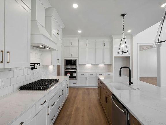 2nd image of 5413 Fremar Cir Lot 24