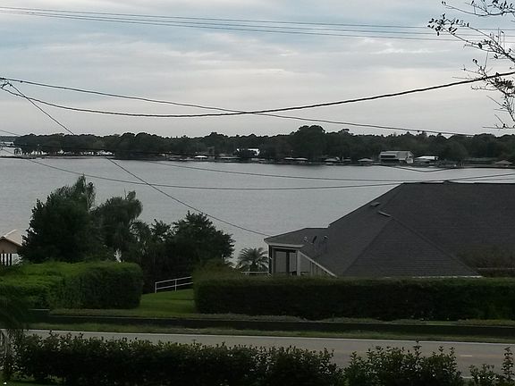 Incredible Lake Views!