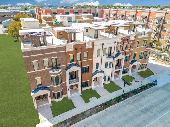 218 E Dallas Rd #102, Grapevine, TX 76051