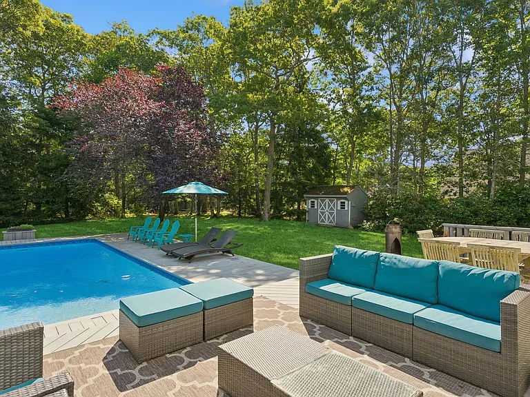 38 Eisenhower Dr — Photo 18