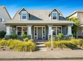 358 Arabian Way, Healdsburg, CA 95448