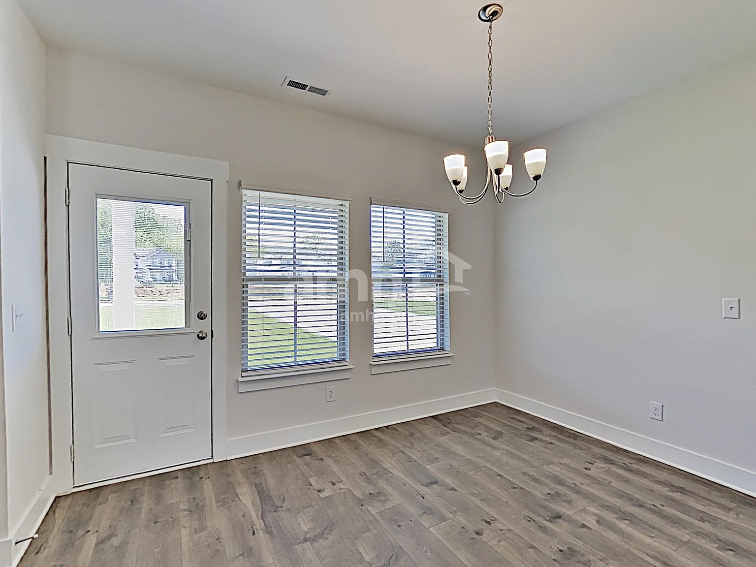 4 bed, 2.5 bath, 1783 sqft, $2,450 — Photo 4