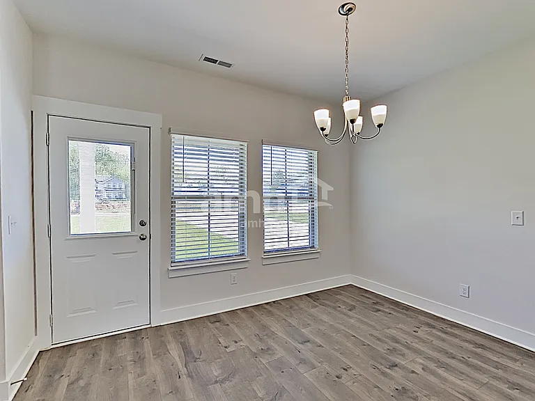 5145 Jack Byrnes Dr — Photo 4