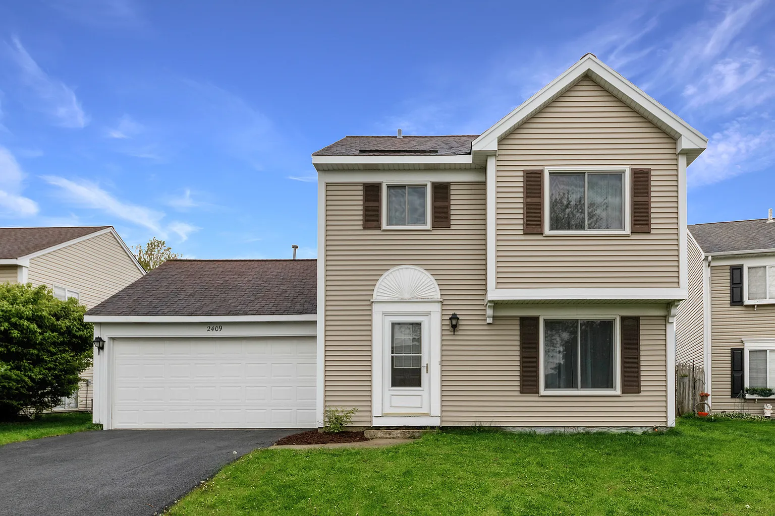 2409 Cranberry Ln photo 1