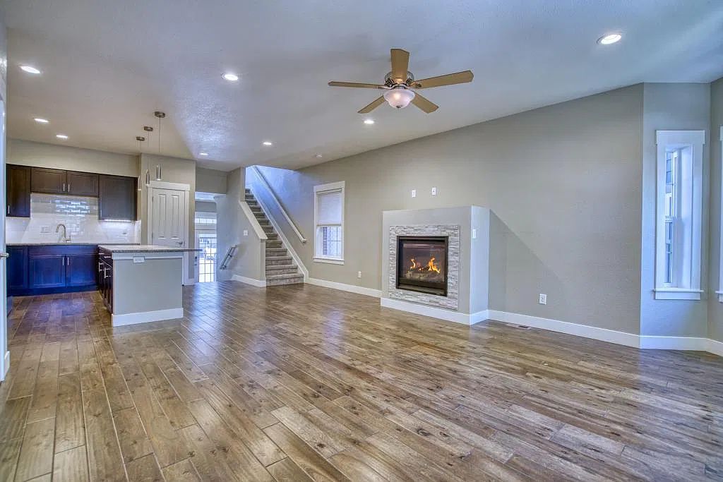 401 Terry St, unit e — Photo 4