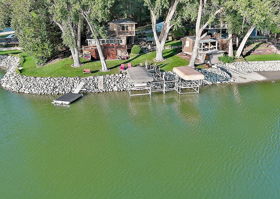 1st image of 66 S Lakeview Rd