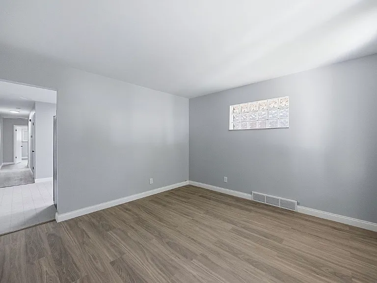 4826 Pennsylvania Ave #4826 — Photo 3