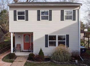 9818 Portage Lake Ave, Pinckney, MI 48169