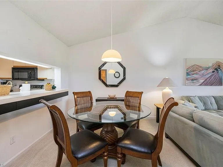 5975 Bloomfield Cir #C302 — Photo 6