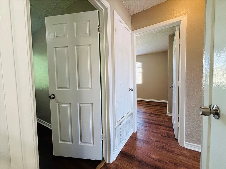 10010 Brownie Dr #D — Photo 10