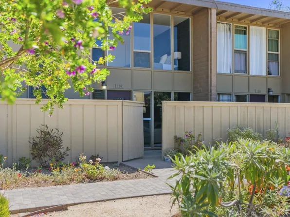 451 Dela Vina Ave APT 107, Monterey, CA 93940