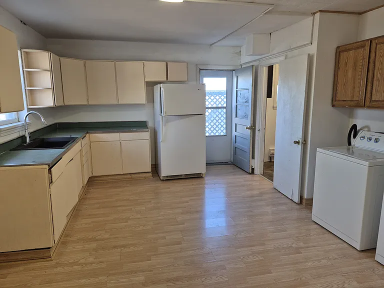 1205 Bank St #1205 — Photo 14