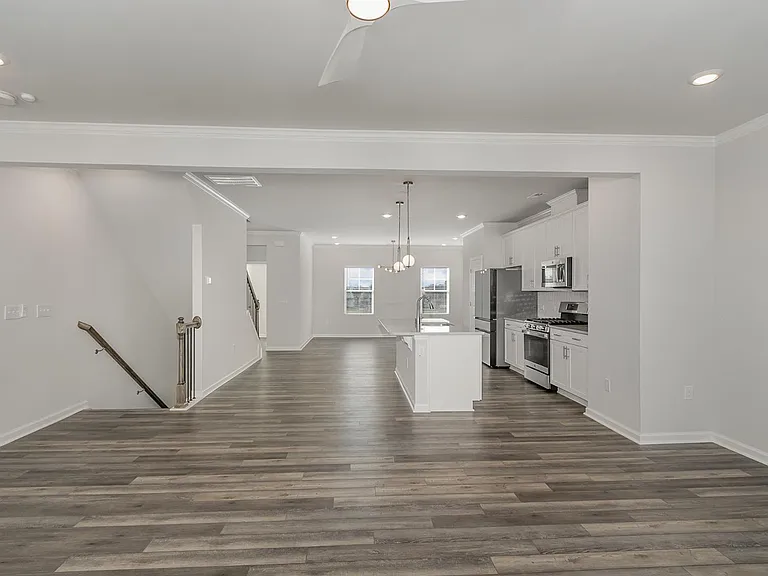 3105 Brellon Ln — Photo 13