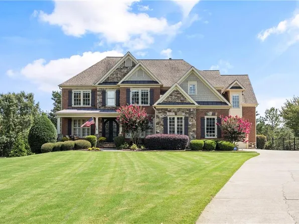 2034 Grovewood Ct, Cumming, GA 30041