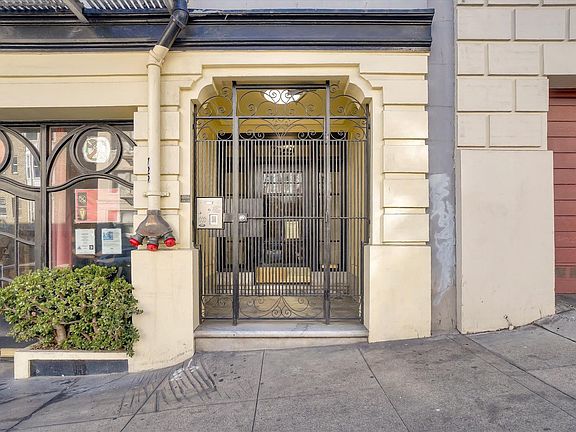 2nd image of 729 Leavenworth St APT 31