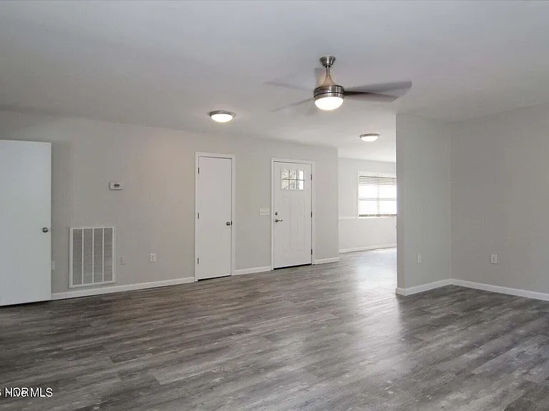63 Jesse Lee Ln — Photo 6