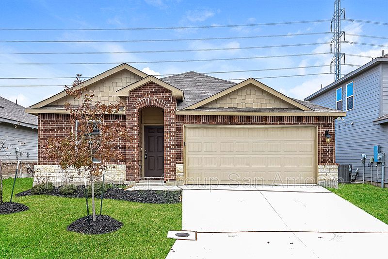 1st image of 7523 Twin Pine Ct