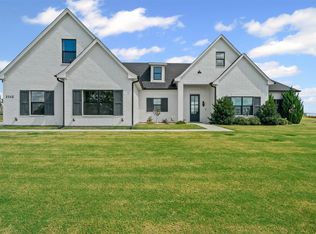 2045 Eagles Ridge Dr, Weatherford, TX 76087