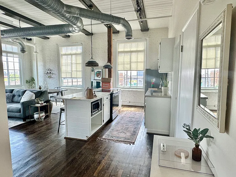 2301 1st Ave N #201 — Photo 3