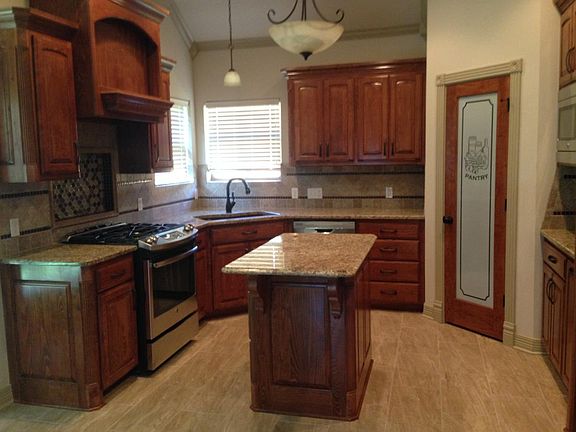 3rd image of 243 Arrowhead Dr